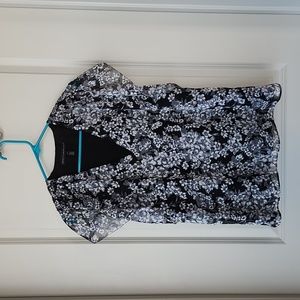 Butterfly Winged Flower top